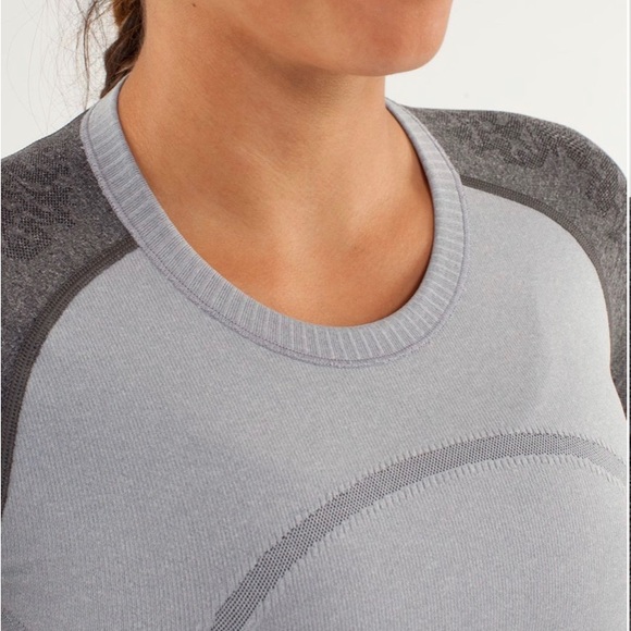 Lululemon Swiftly Tech Long Sleeve Crew - Picture 3 of 13